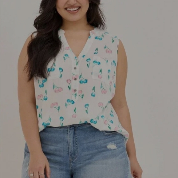 Torrid Harper Rayon Slub Pullover‎ Cherry Print Sleeveless Top Size 4X NWT - Picture 1 of 10